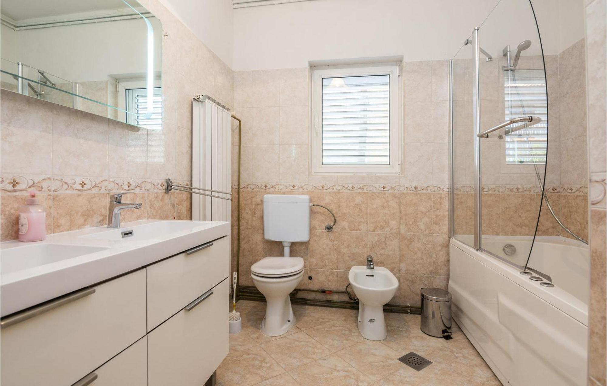 8 Bedroom Gorgeous Home In Кожино Экстерьер фото
